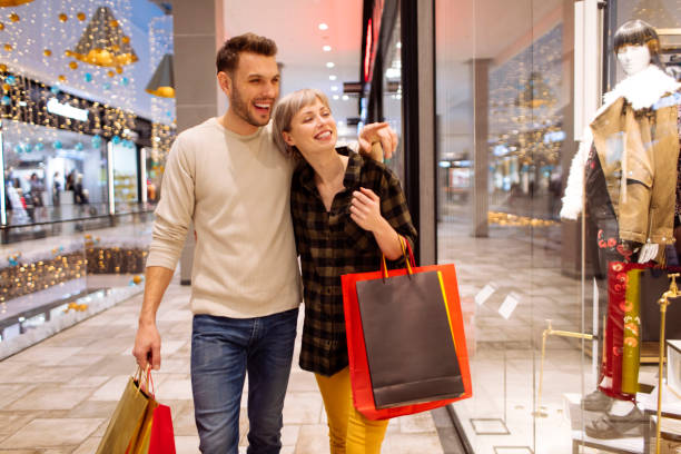 istock Enjoying Christmas sales 1065151518