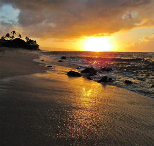 istock Sunset at Sunset Beach, North Shore, Sunset, Oahu, Hawaii 1065236120