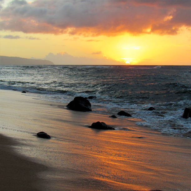 istock Sunset at Sunset Beach, North Shore, Sunset, Oahu, Hawaii 1065236152