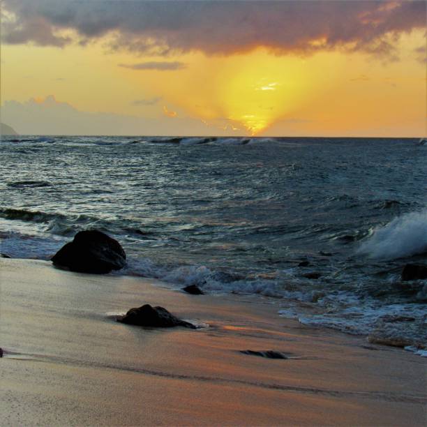 istock Sunset at Sunset Beach, North Shore, Sunset, Oahu, Hawaii 1065236154