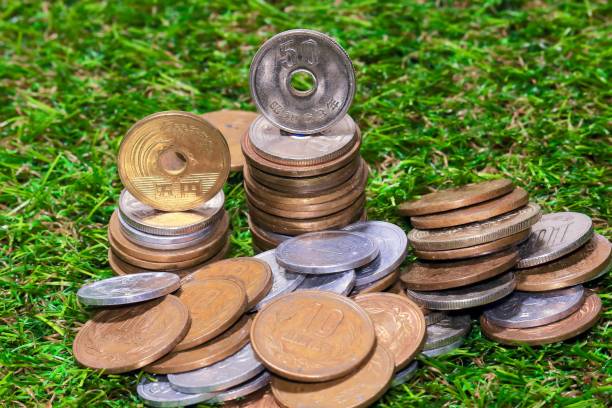 istock Coin with a hole / Japanese Yen 1065236592