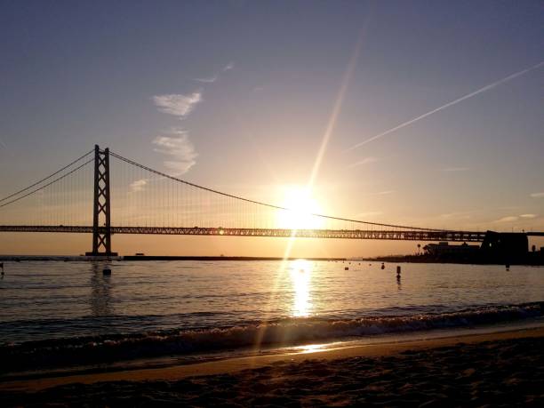 istock Akashi Kaikyo Bridge at sunset 1065276394