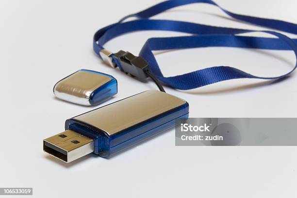 Dispositivo De Memória Usb - Fotografias de stock e mais imagens de Acessório - Acessório, Azul, Byte