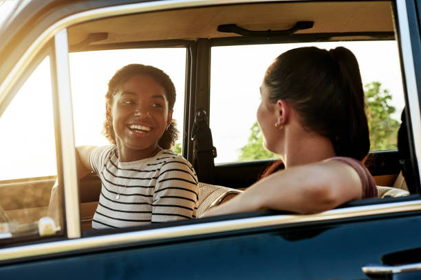 istock This is just what our friendship needed! 1065371086