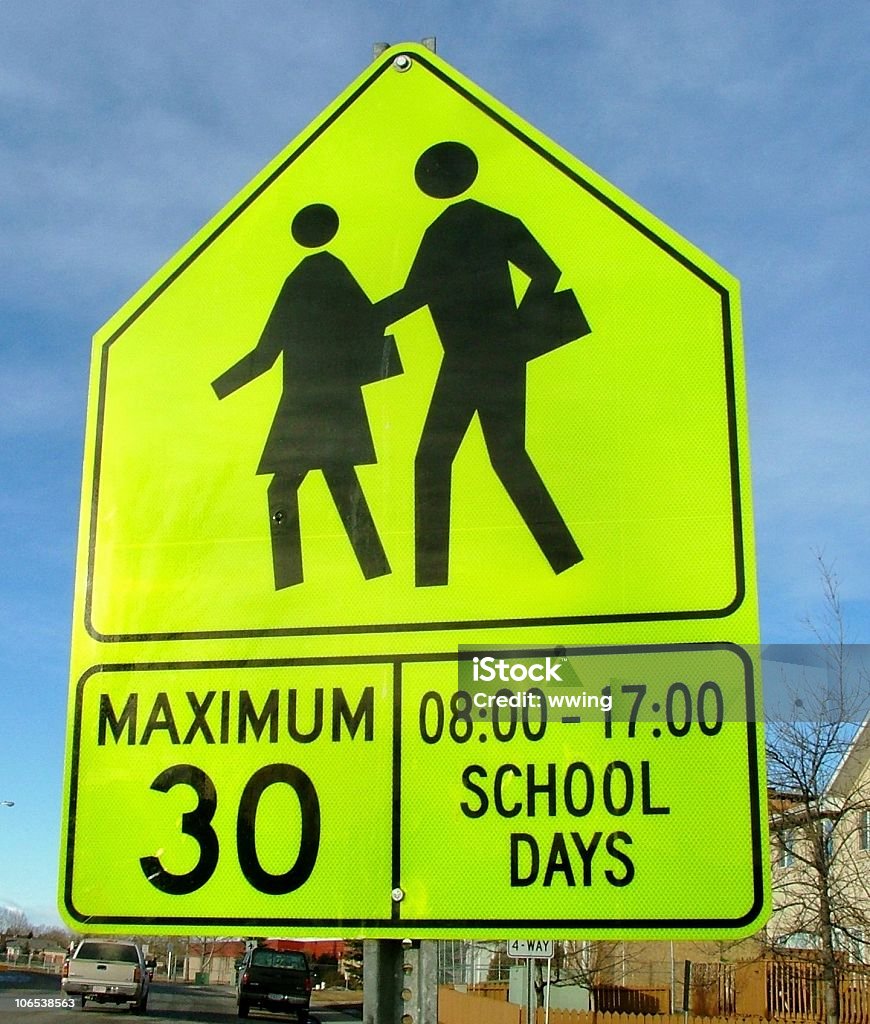 School Speed Limit Sign - Lizenzfrei Auto Stock-Foto