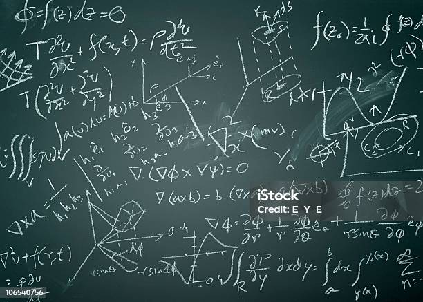 Foto de Complicado Matemática Fórmulas e mais fotos de stock de Matemática - Opção Educacional - Matemática - Opção Educacional, Quadro-negro, Símbolo Matemático
