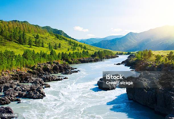 Mountain River Stockfoto und mehr Bilder von Landschaft - Landschaft, Sibirien, Berg