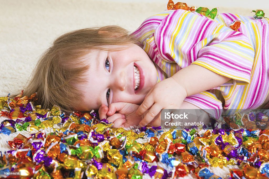 Bonbons pour les enfants - Photo de Confiserie - Mets sucré libre de droits