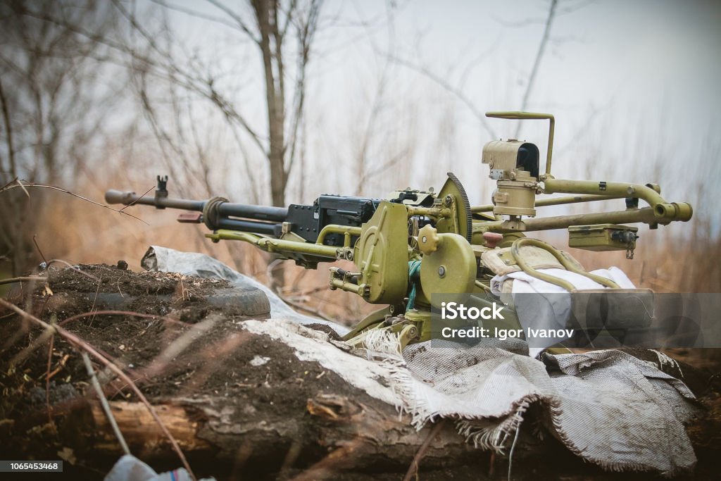 Machine Gun Defense Position Machine Gun At Combat Position Stock Photo - Download Image Now ...