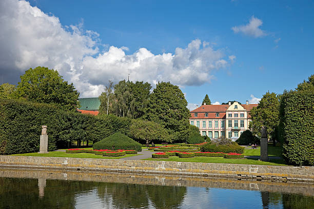 istock Garden in Oliwa 106551665