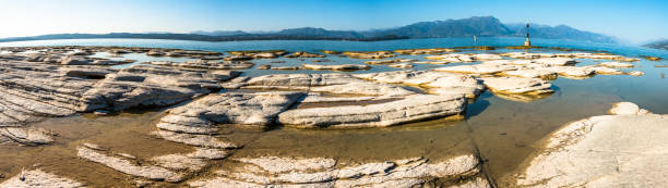 istock sirmione - jamaica beach 1065524110