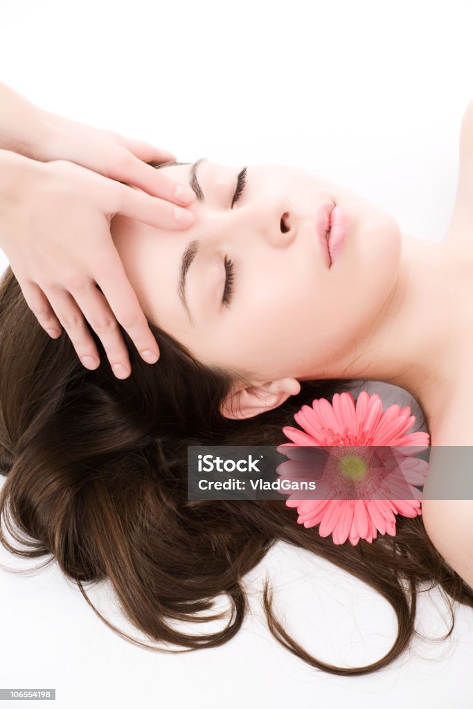 Massagem facial - Foto de stock de 20-24 Anos royalty-free