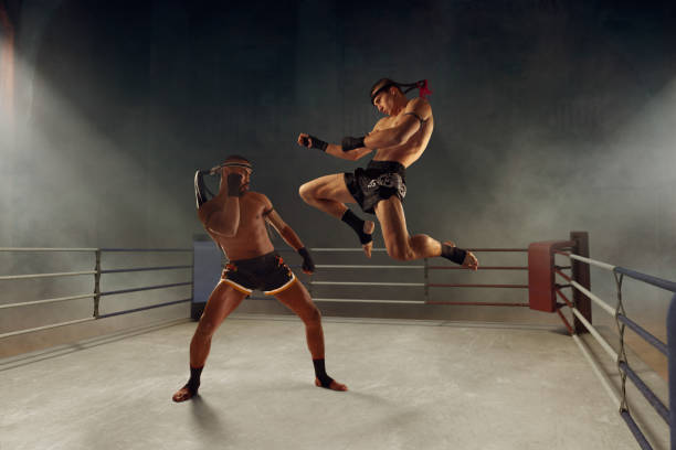 муай тай, тайский бокс бойцов - muay thai стоковые фото и изображения