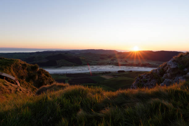 istock Dawn over Te Mata Peak, Hawkes Bay 1065603622
