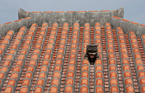 istock Okinawan Shisa on Okinawa-Style Roof 106562023