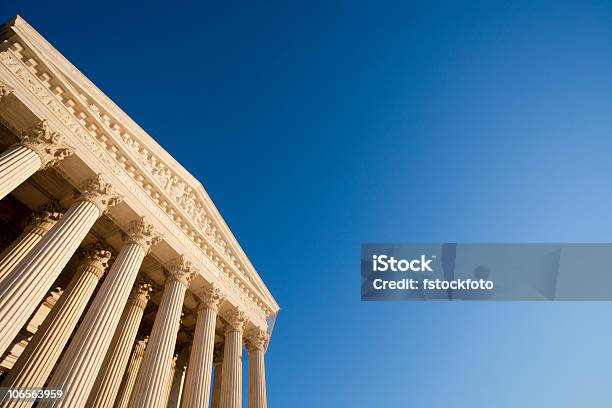 Верховный Суд — стоковые фотографии и другие картинки Здание суда - Здание суда, Колонна, Внешний вид здания