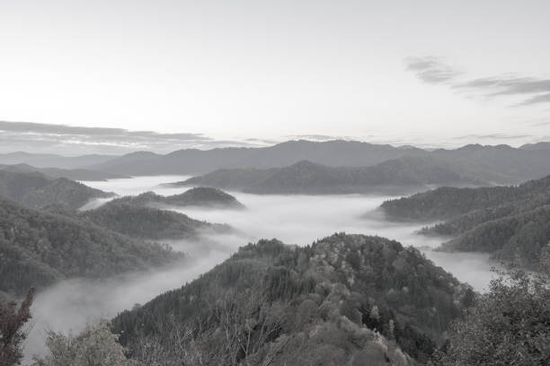 istock (monochrome) sea of clouds in Japan 1065647768