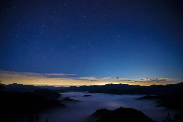 Photo of sea of clouds and lots of stars in Japan