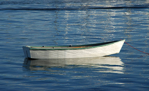 milo'dinghy - rowboat dinghy nautical vessel nautical equipment fotografías e imágenes de stock