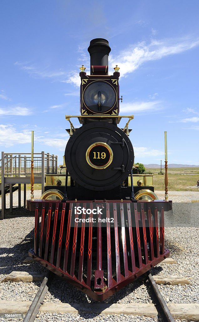 Histórico locomotiva a vapor no Golden Spike National Monument - Foto de stock de Pontal royalty-free