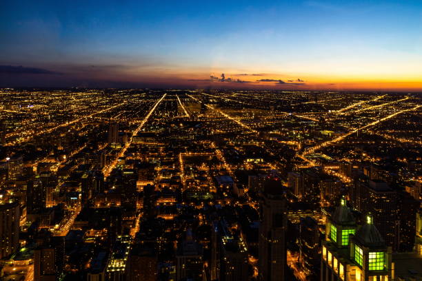 istock The sunset view from 360 chicago 1065699000