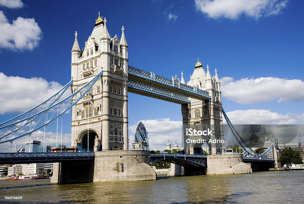 Tower Bridge - Photo de Angleterre libre de droits