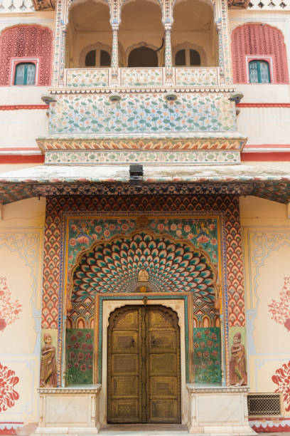 istock Indian Painted Door in Jaipur 1065777004