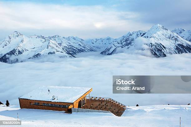 Wolken Stockfoto und mehr Bilder von Alpen - Alpen, Après-Ski, Berg
