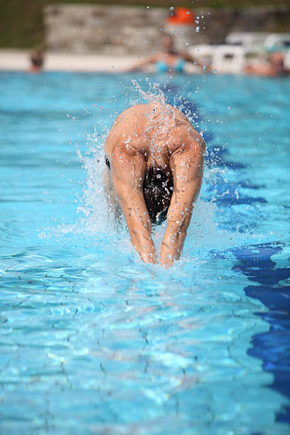 istock Male swimmer in swimming pool 106583918