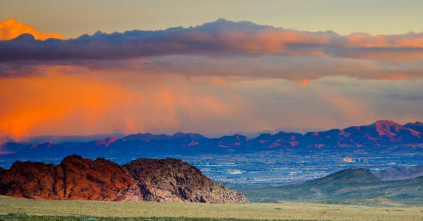 istock Red Rock Canyon at Sunset 1065873134
