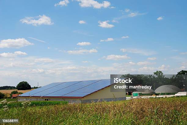 Energia Verde - Fotografias de stock e mais imagens de Biogás - Biogás, Central de Energia Solar, Energia Solar