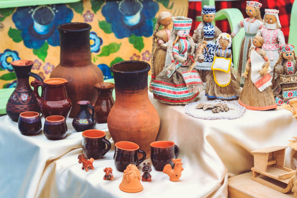 istock Pottery and national Belarusian dolls 1066085992