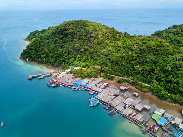 Ao Yai Fisherman Village, Koh Kood Aerial view of Ao Yai Fisherman Village in Koh Kood, Thailand koh chang stock pictures, royalty-free photos & images