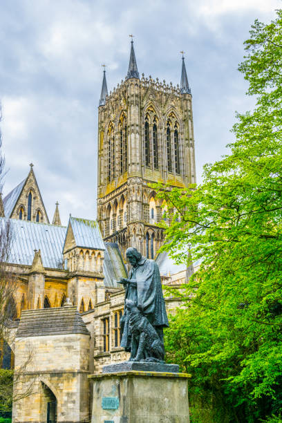 istock View of the lincoln cathedral, England 1066121792