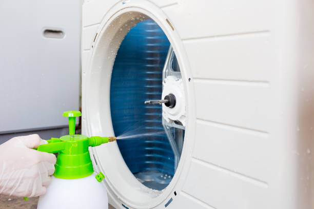istock Air Conditioner Cleaning 1066139136