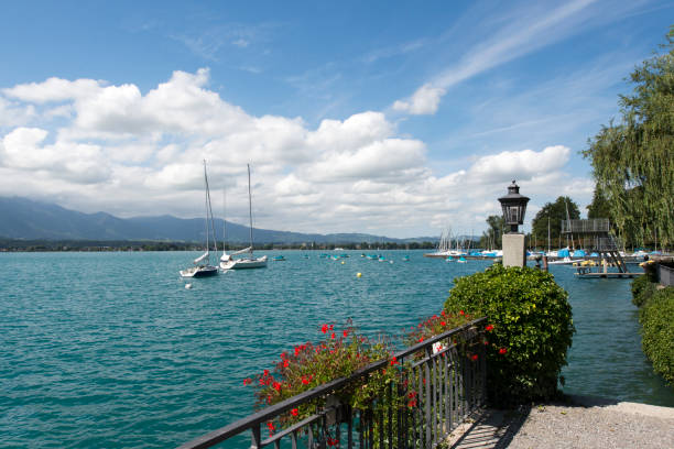 blick auf den see thun, schweiz - berne canton switzerland landscape travel stock-fotos und bilder