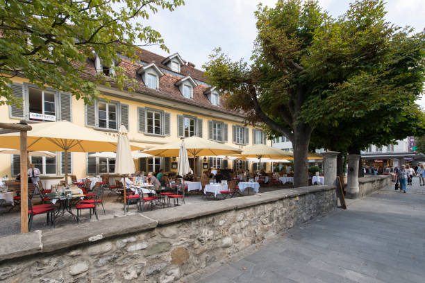 centre of thun, switzerland - berne berne canton aare river switzerland imagens e fotografias de stock