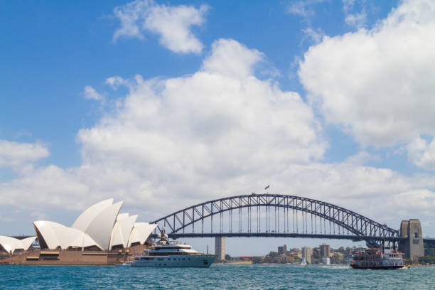 casa de ópera de sydney - sydney australia the rocks australia architectural styles fotografías e imágenes de stock