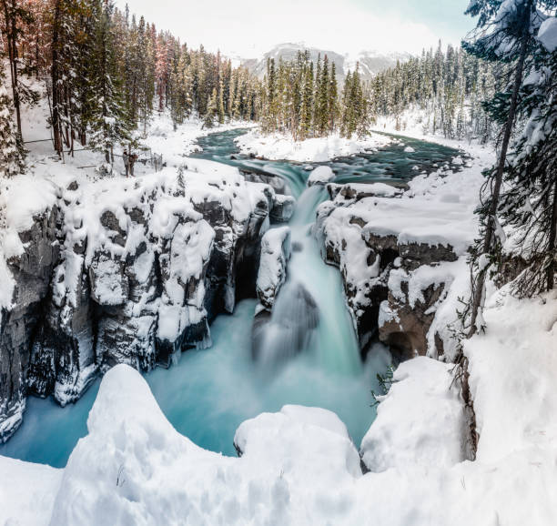 istock Banff National Park 1066171658