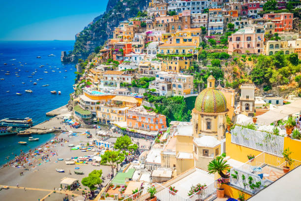 istock Positano resort, Italy 1066194692