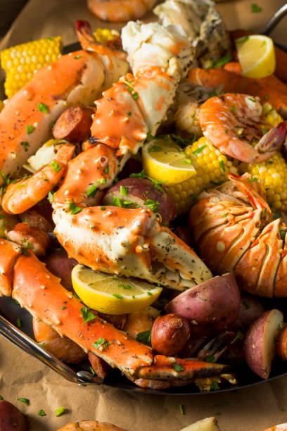 istock Homemade Cajun Seafood Boil 1066210042