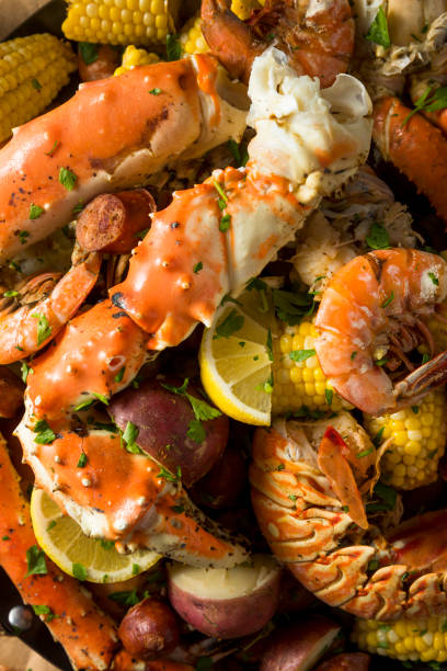istock Homemade Cajun Seafood Boil 1066213792