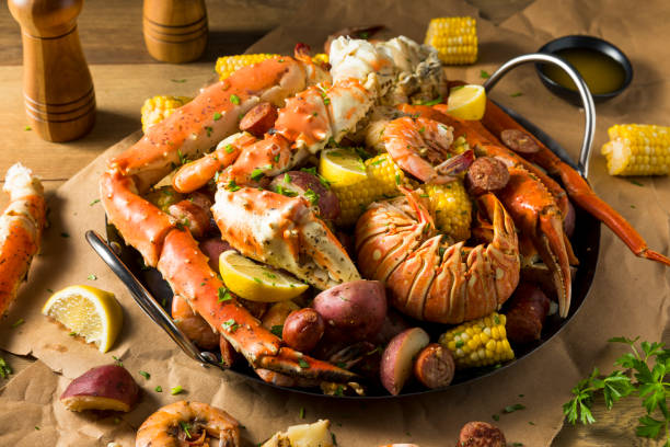 istock Homemade Cajun Seafood Boil 1066215560