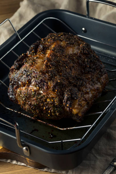 istock Roasted Boneless Prime Beef Rib Roast 1066223148