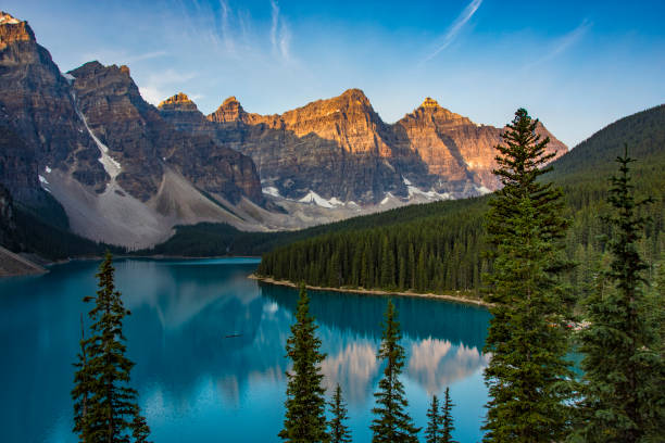 istock Moraine Lake Sunrise 1066371142