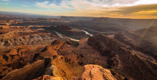 istock Dead Horse Point Overlook 1066429028