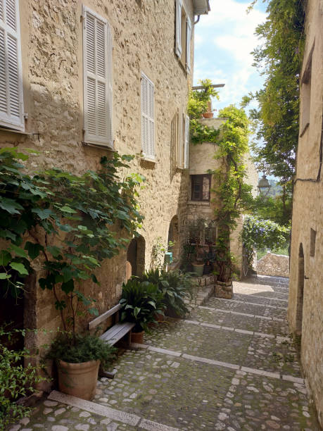 istock Saint Paul de Vence - Streets and Architecture 1066430394