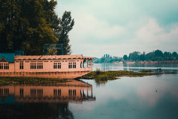 istock Houseboat of Kashmir 1066447982