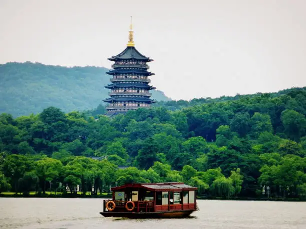 Cruise on Westlake, Hangzhou