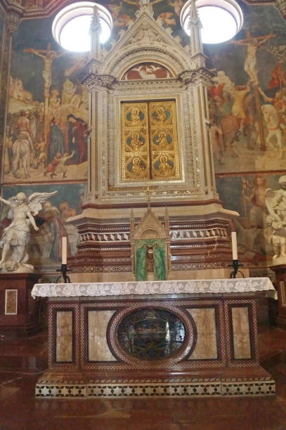 Frescoes inside the cathedral of Orvieto